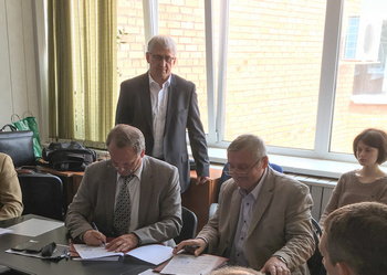 Cluster of nuclear and nanotechnologies in Dubna and the UNIDO Centre signed the Joint Declaration